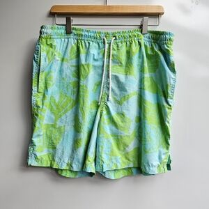 Lilly Pulitzer "Men's Stuff" Capri Trunk Swim Shorts Green Blue Tropical Print M